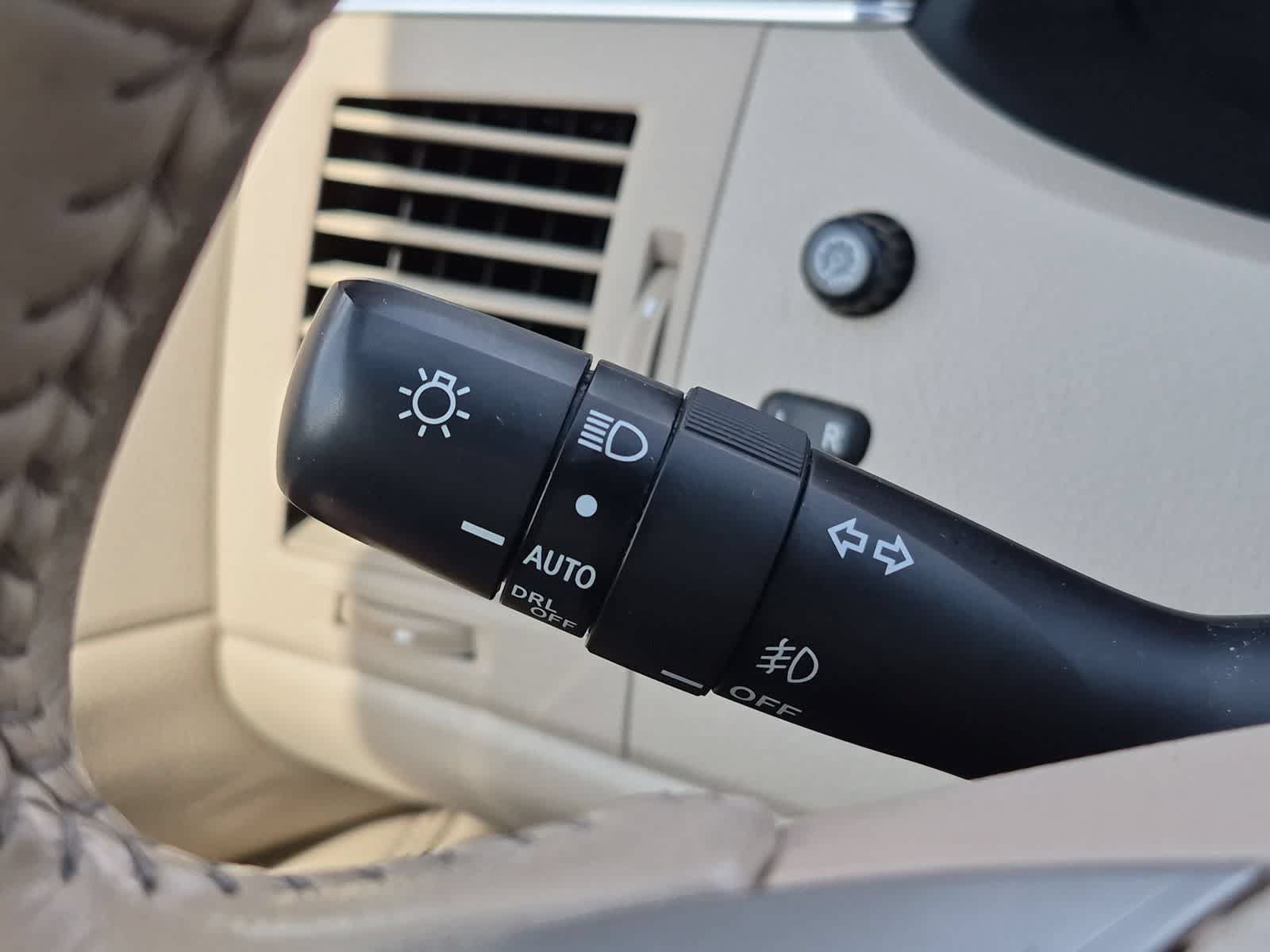 Used 2008 Toyota Avalon XLS FWD image 28