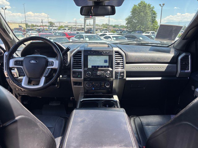 Used 2017 Ford F350 Lariat w/ Lariat Ultimate Package image 25