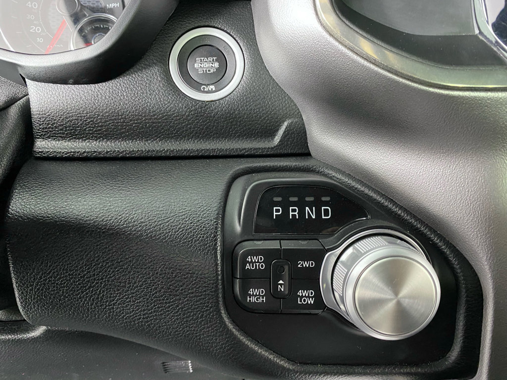 Used 2020 RAM 1500 Sport w/ Level 2 Equipment Goup w/2_L AWD/4WD image 9