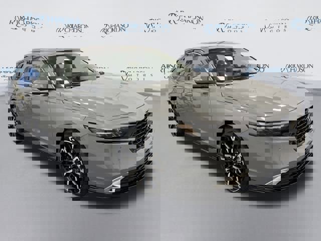 New 2025 Honda Accord Touring image 7