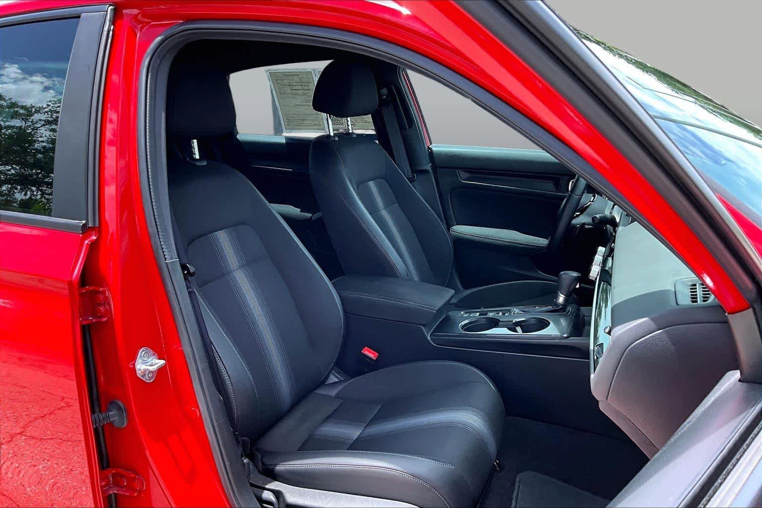 Used 2024 Honda Civic Sport image 9