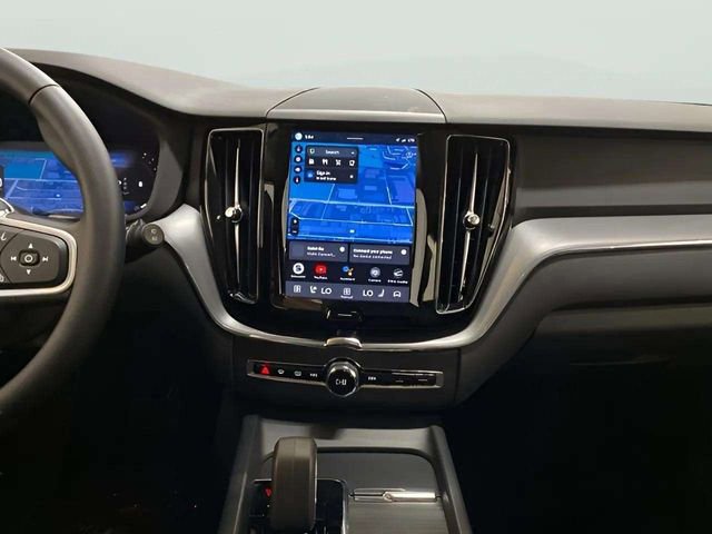 Used 2025 Volvo XC60 B5 Core AWD/4WD image 73