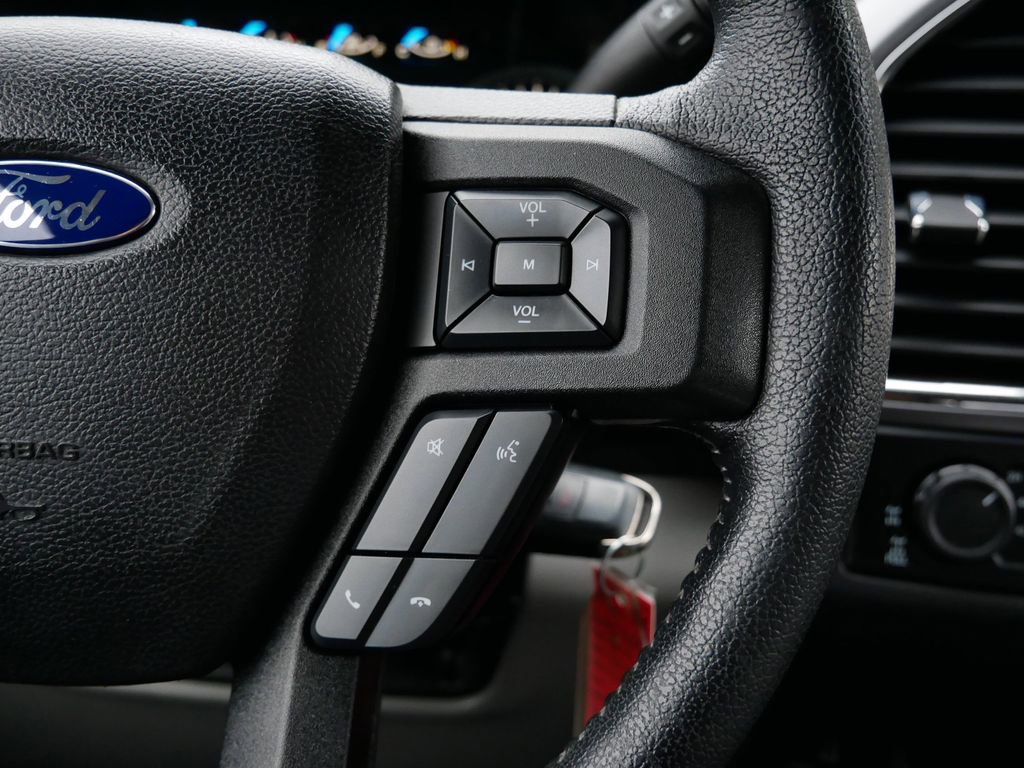 Used 2015 Ford F150 XLT w/ Equipment Group 302A Luxury image 21