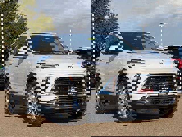 New 2026 Buick Encore GX Preferred w/ Comfort Package image 2