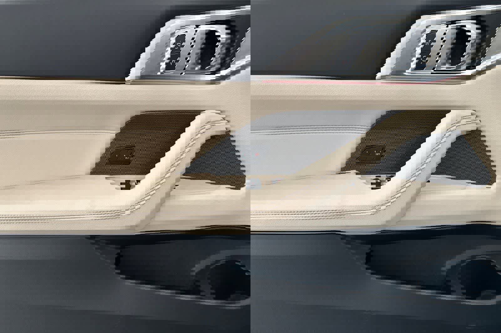 New 2026 BMW 430i Convertible w/ M Sport Package image 15