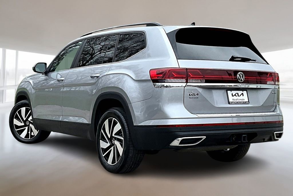 Used 2024 Volkswagen Atlas SE image 4
