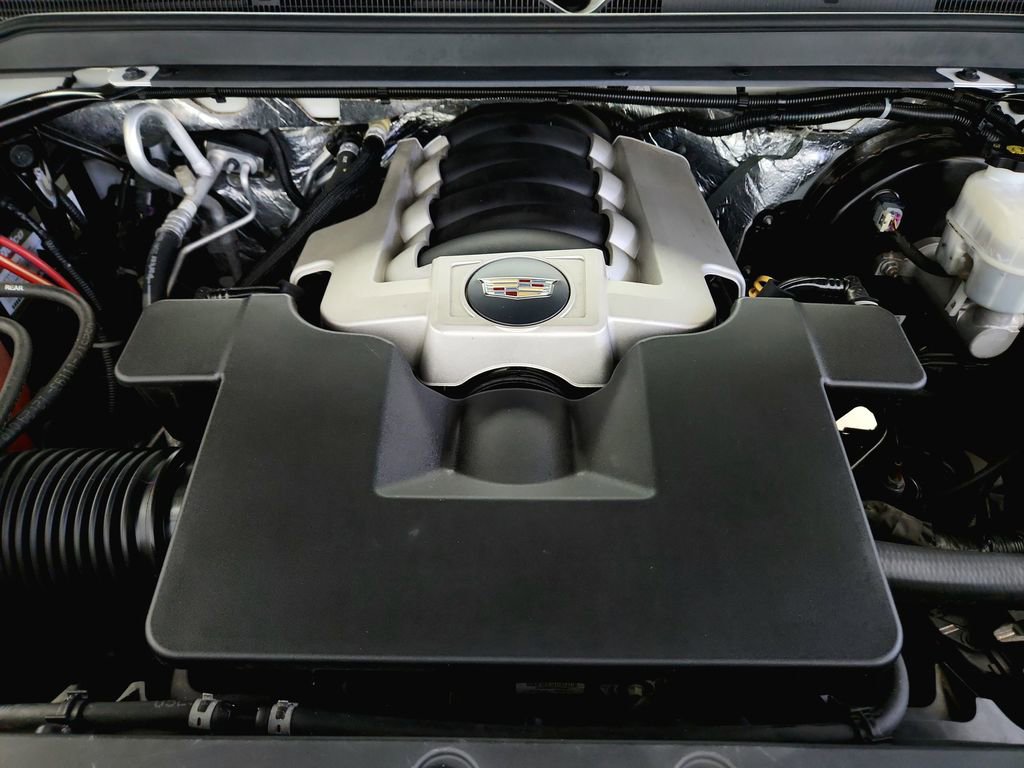 Used 2017 Cadillac Escalade 4WD image 37