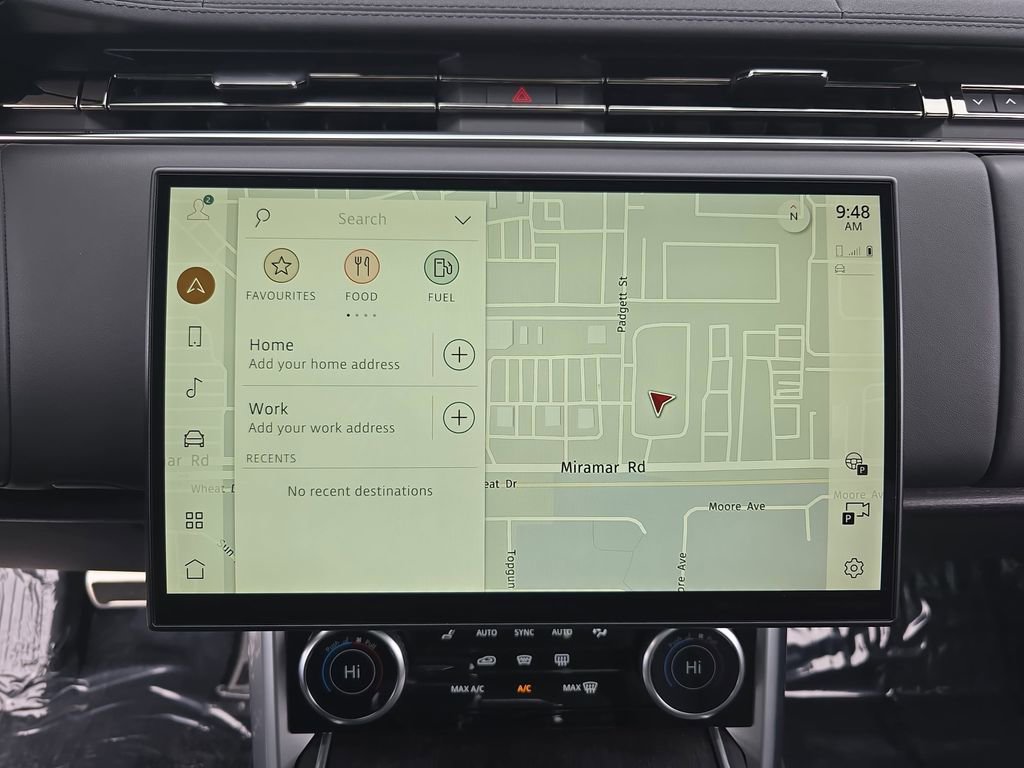 Certified 2023 Land Rover Range Rover SE image 23