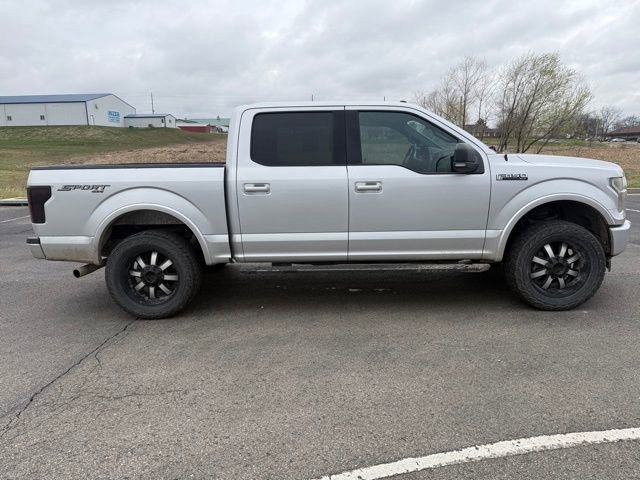 Used 2017 Ford F150 XLT w/ Equipment Group 302A Luxury AWD/4WD image 5