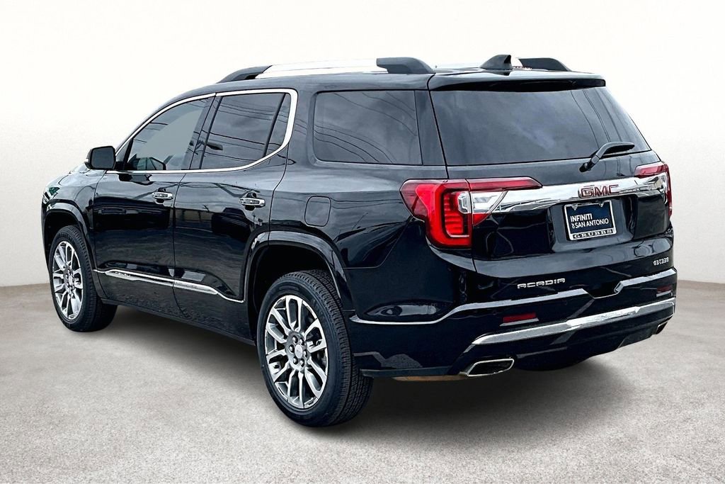 Used 2023 GMC Acadia Denali image 15