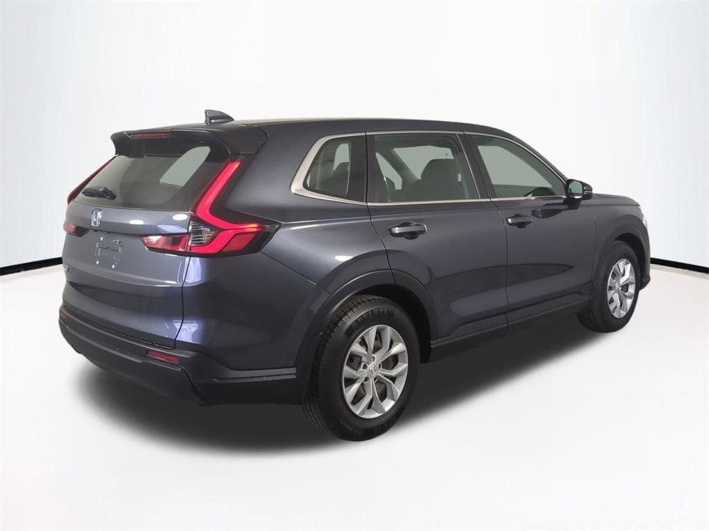 Used 2023 Honda CR-V LX image 5
