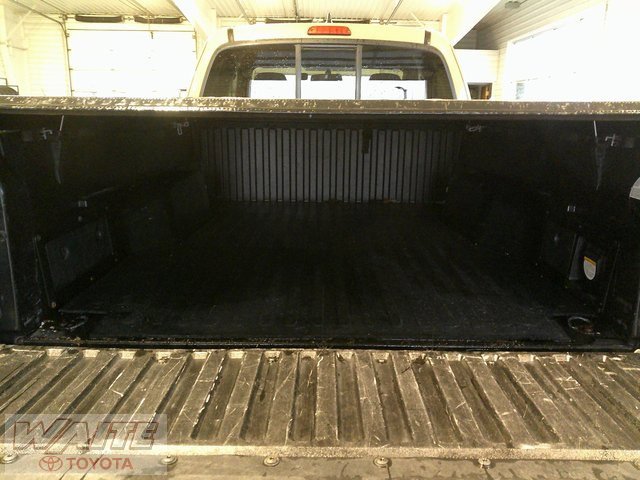 Used 2017 Toyota Tacoma TRD Sport image 4