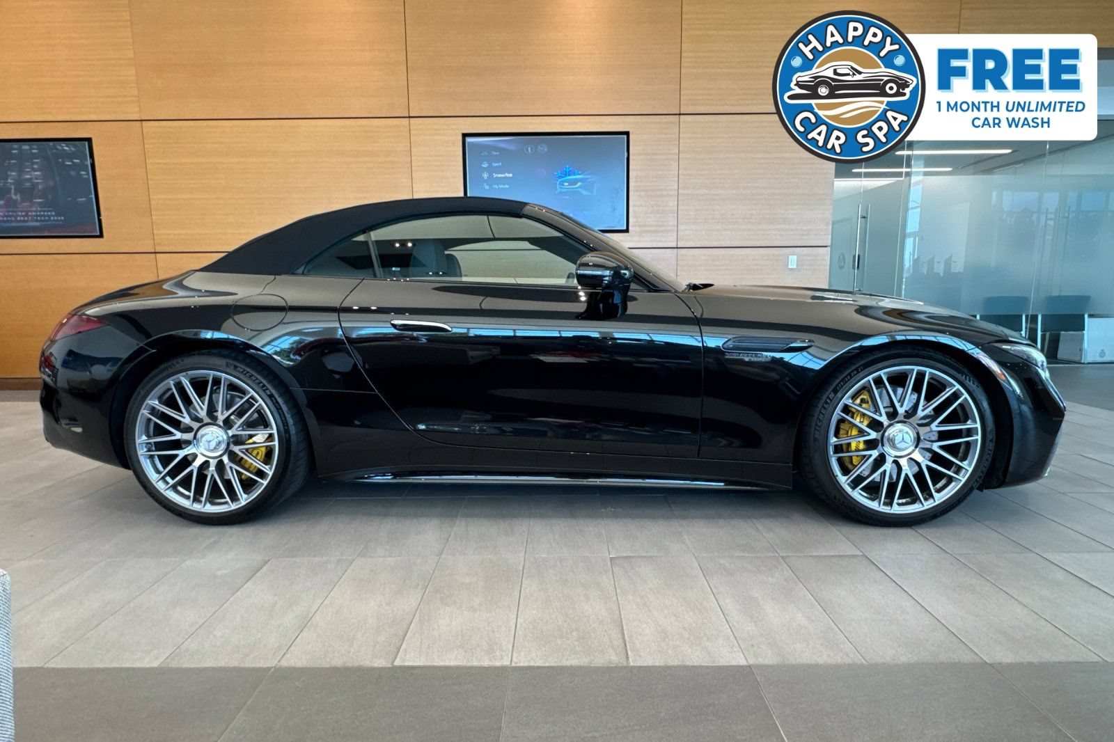 Used 2022 Mercedes-Benz SL 63 AMG 4MATIC image 1