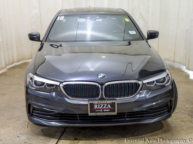 Used 2019 BMW 530e xDrive w/ Premium Package AWD/4WD image 6