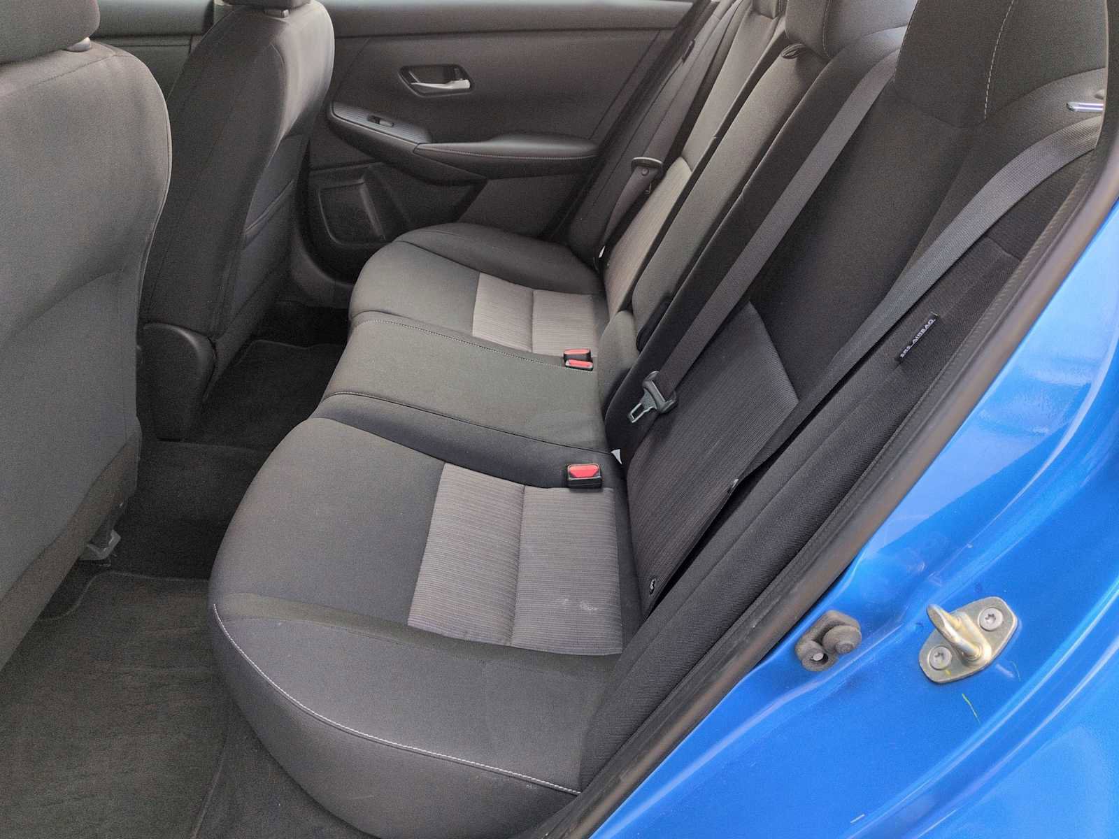 Used 2020 Nissan Sentra SV image 18