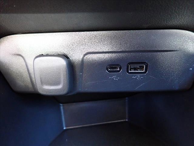 Used 2025 Chevrolet Trax LT w/ Driver Confidence Package FWD image 18