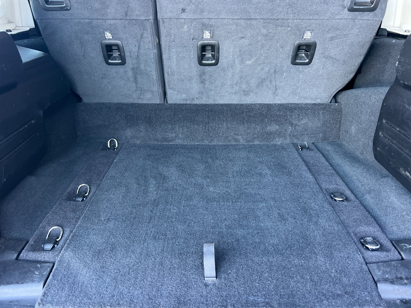 Used 2024 Jeep Wrangler Unlimited Sahara AWD/4WD image 15