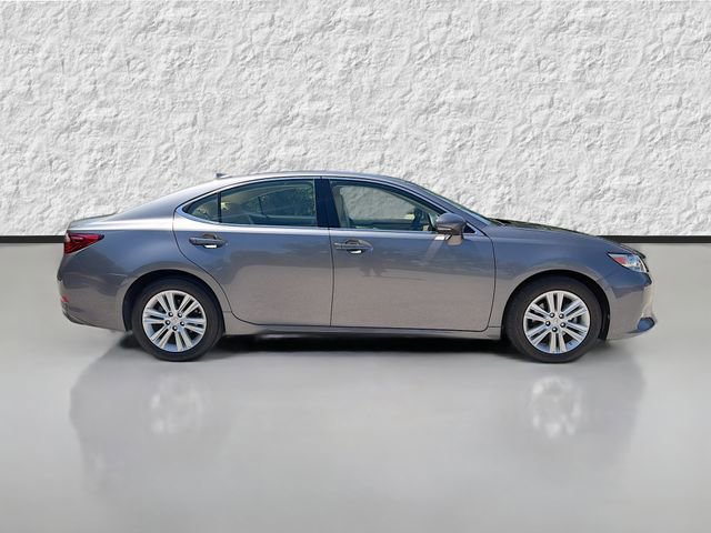 Used 2015 Lexus ES 350 w/ Premium Package FWD image 2