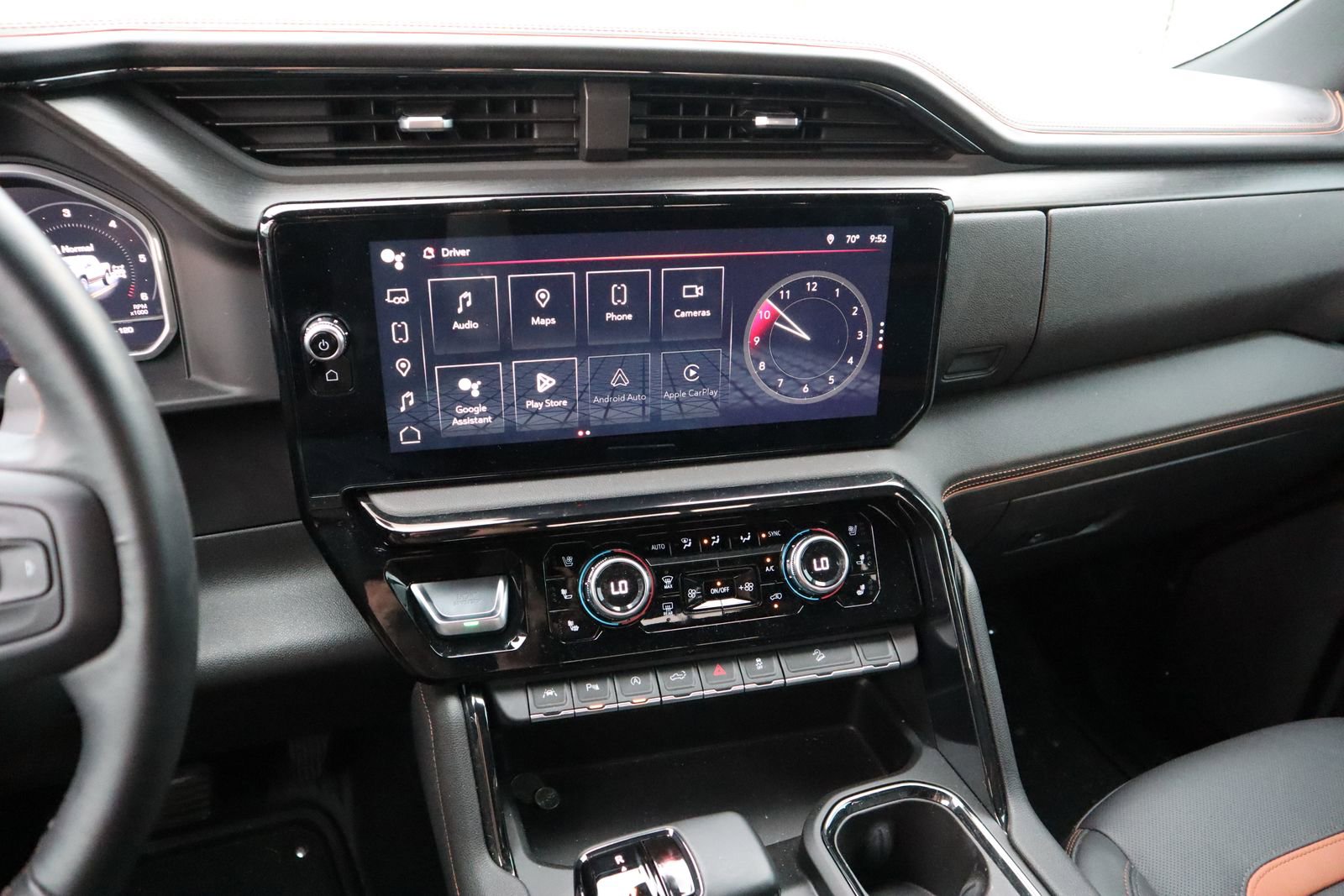 Used 2024 GMC Sierra 1500 AT4 w/ Technology Package image 26