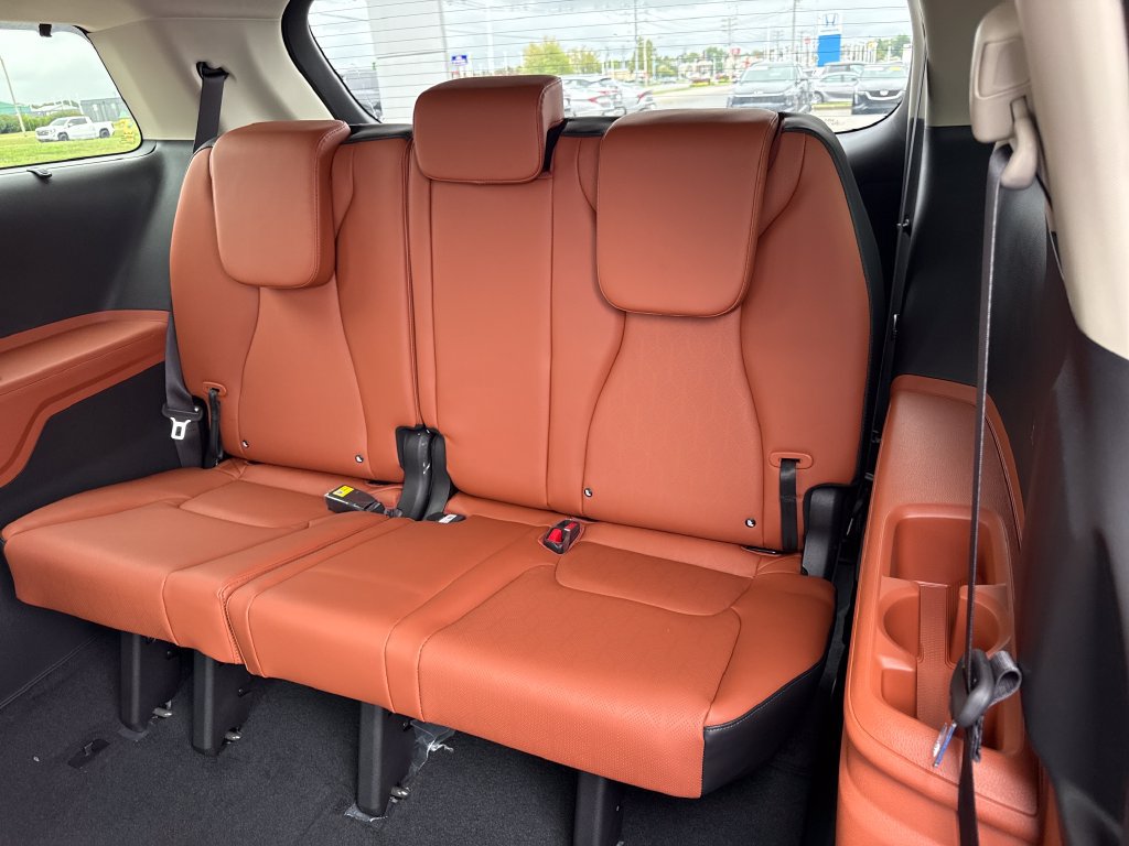New 2027 Kia Carnival SX FWD image 18