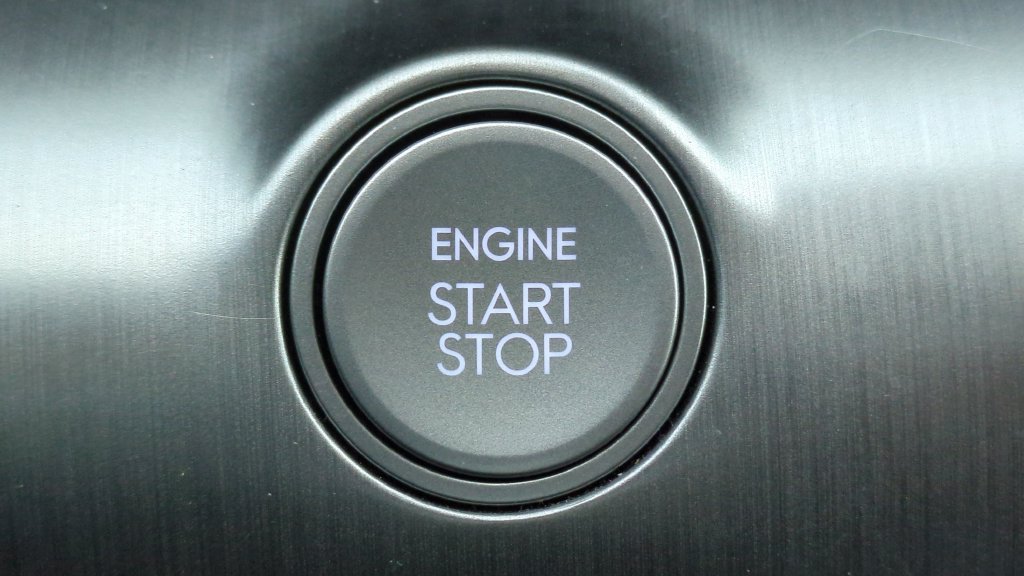 Certified 2025 Hyundai Kona SEL FWD image 28