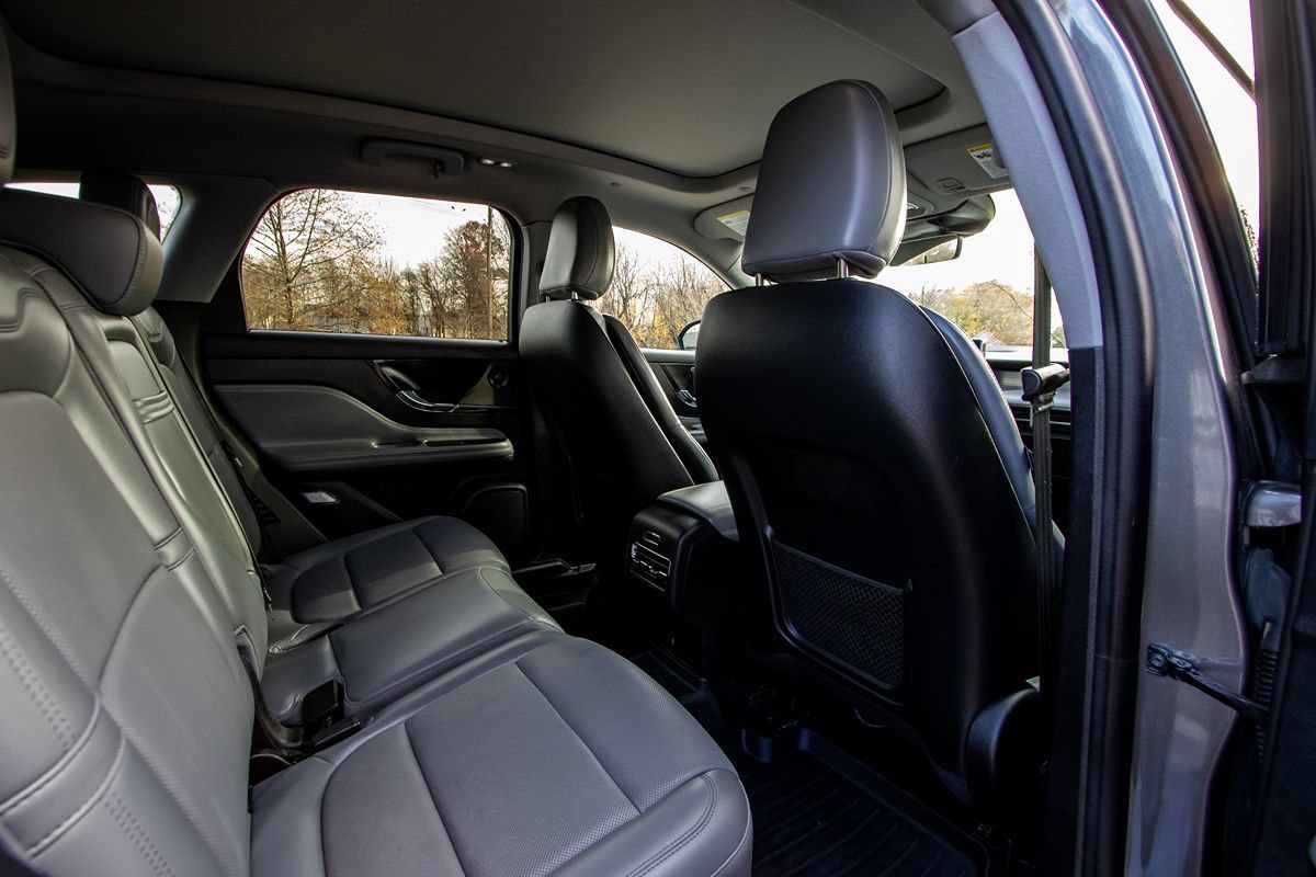 Used 2021 Lincoln Corsair Reserve AWD/4WD image 24