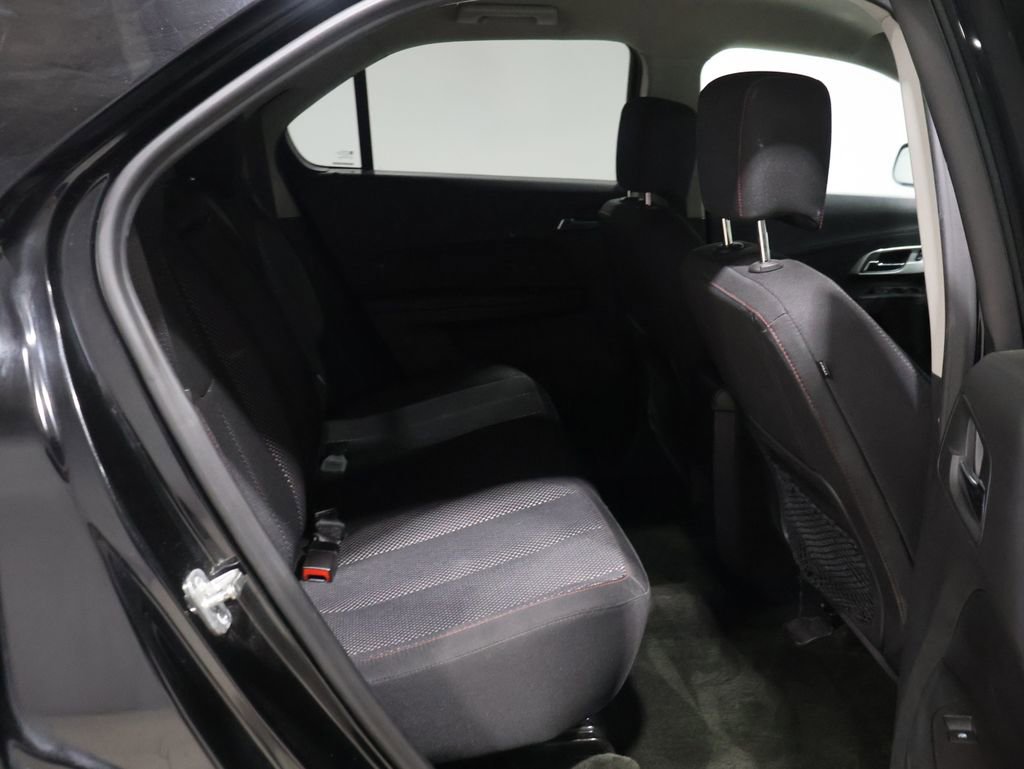 Used 2017 Chevrolet Equinox LT w/ Driver Confidence Package II image 19