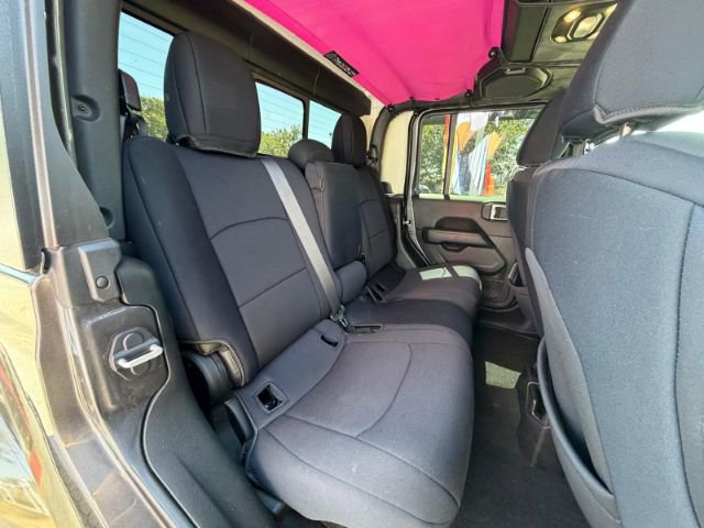 Used 2021 Jeep Gladiator Overland w/ Popular Equipment Package image 28