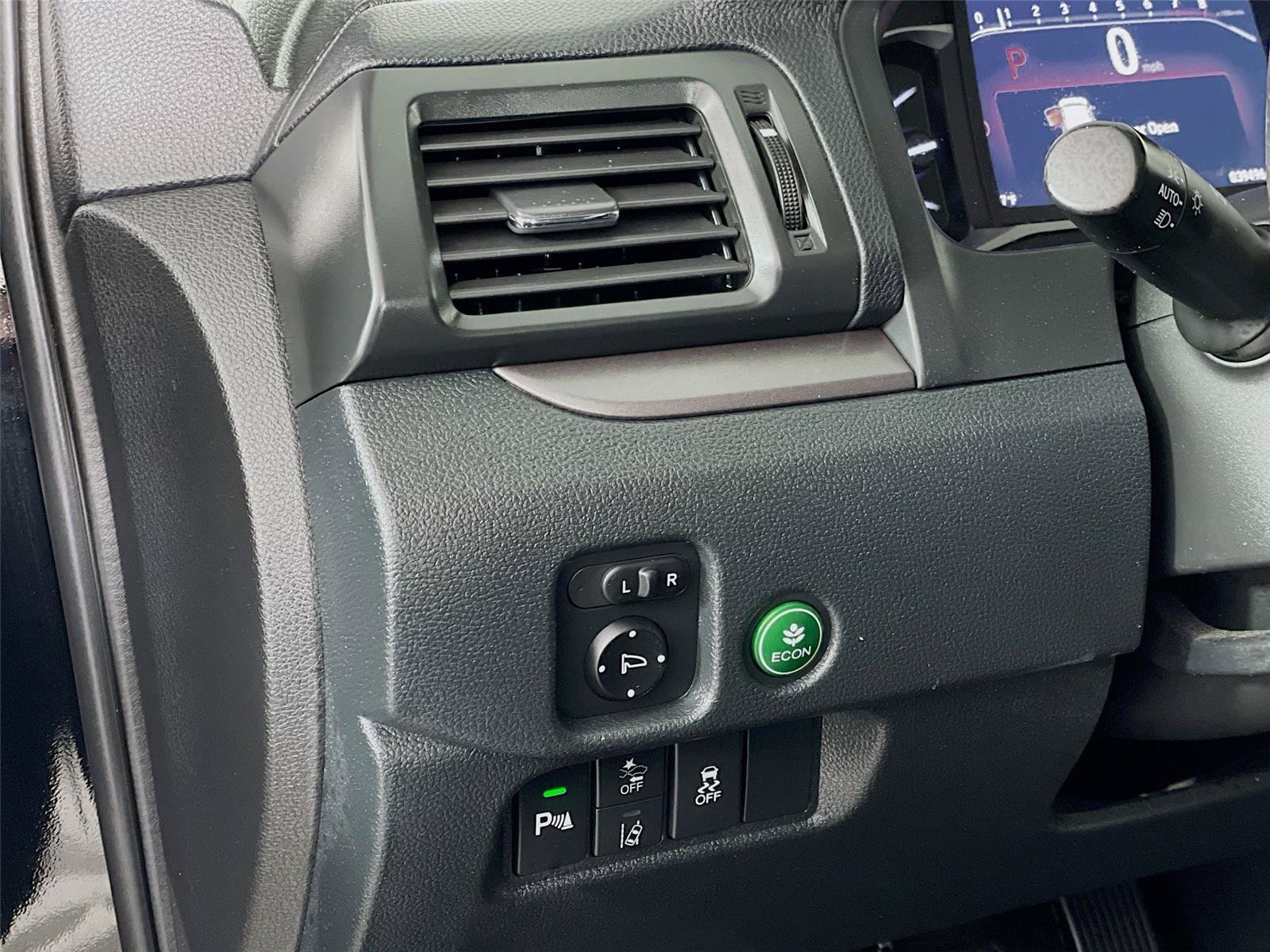 Used 2023 Honda Passport EX-L image 15