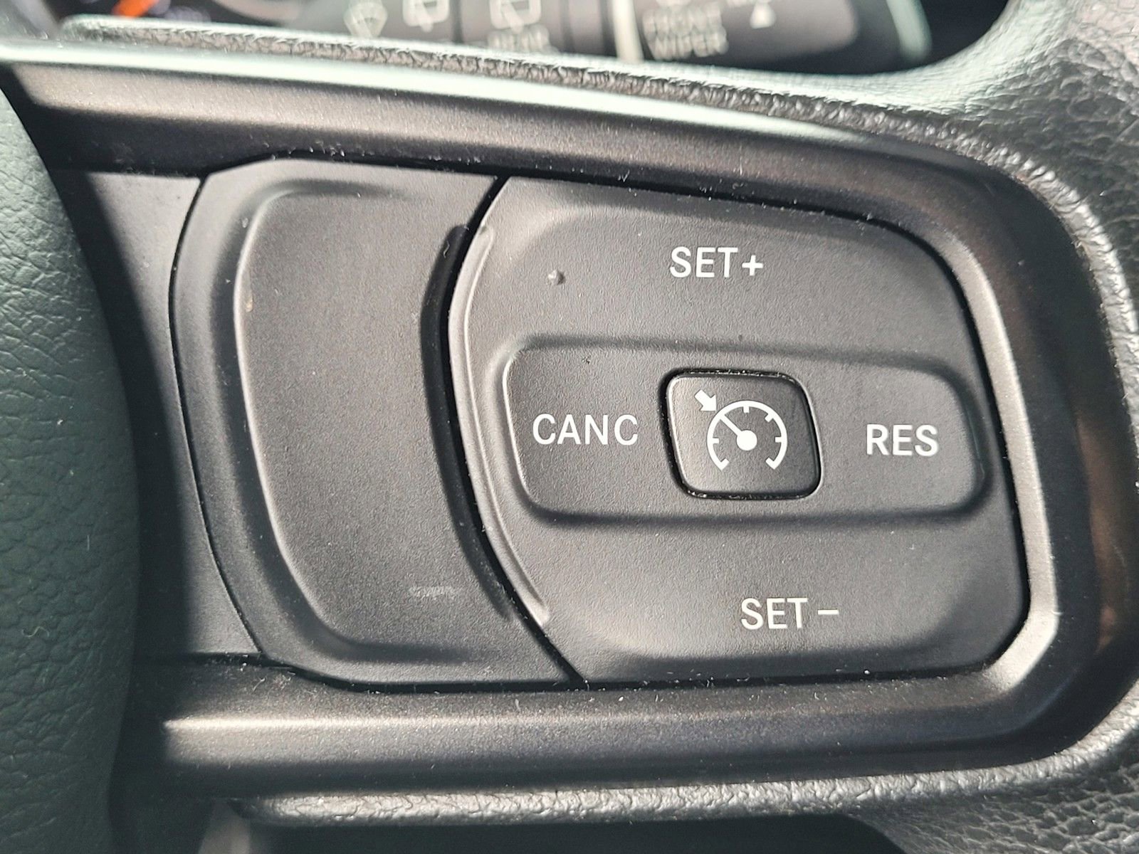 Used 2019 Jeep Wrangler Unlimited Sport AWD/4WD image 23