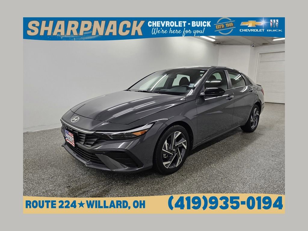 Used 2025 Hyundai Elantra Sport w/ Cargo Package FWD image 1