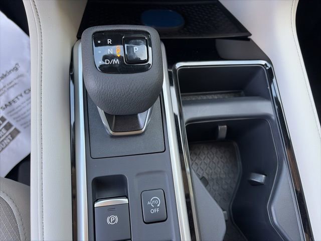 New 2026 Nissan Pathfinder SL image 17