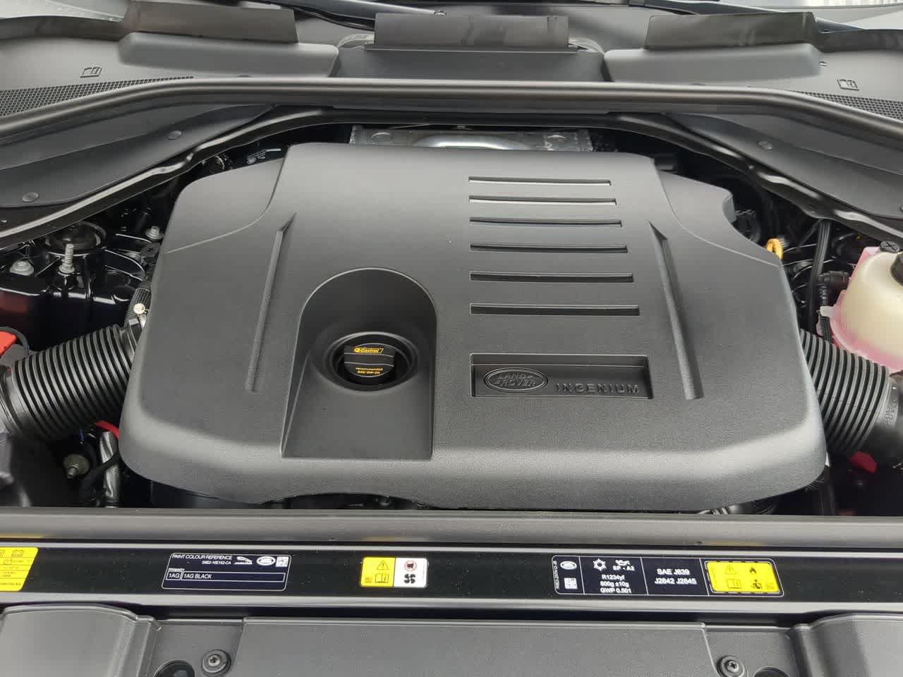 New 2026 Land Rover Range Rover SE AWD/4WD image 15