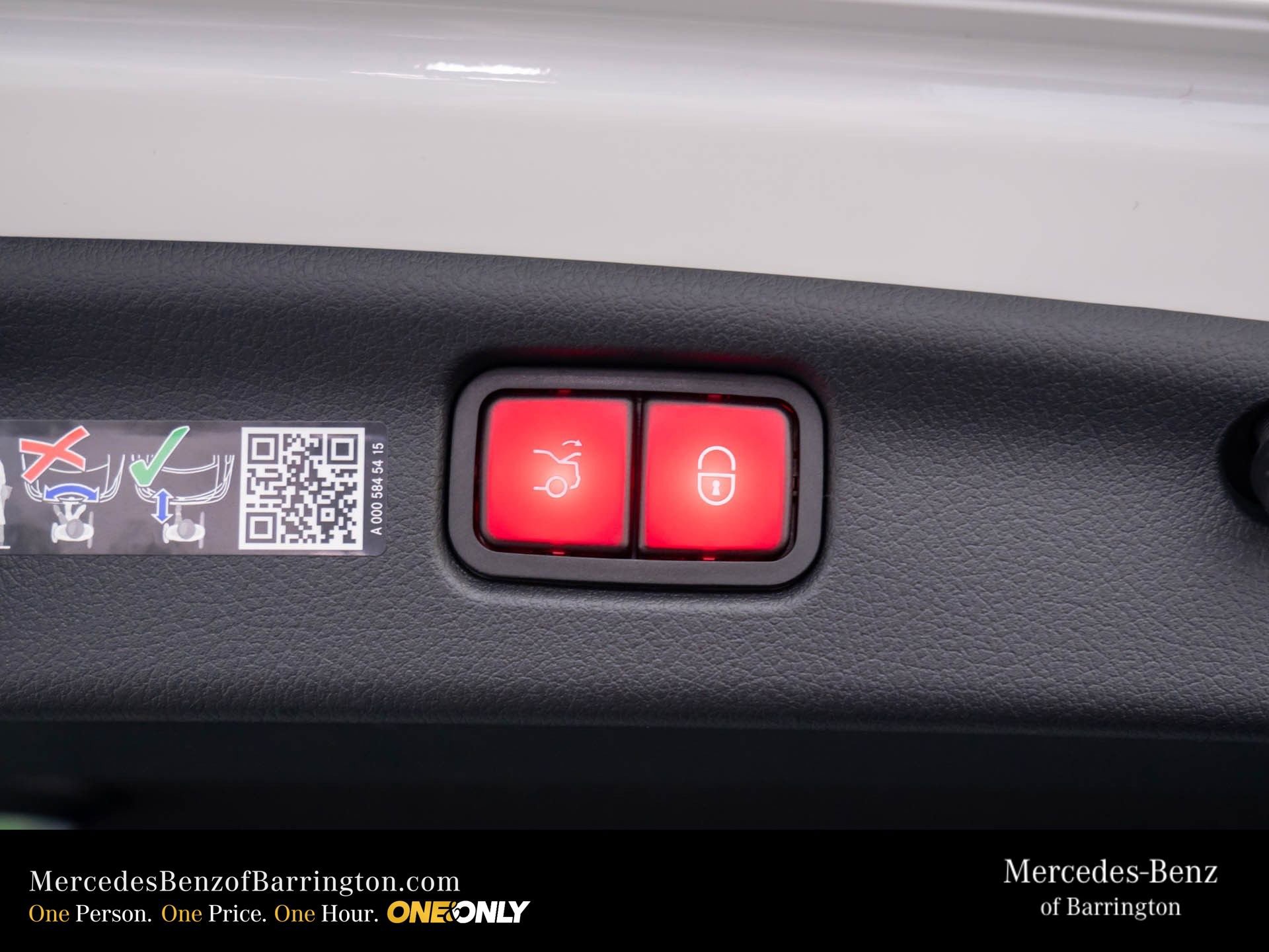 New 2026 Mercedes-Benz C 300 4MATIC Sedan image 30