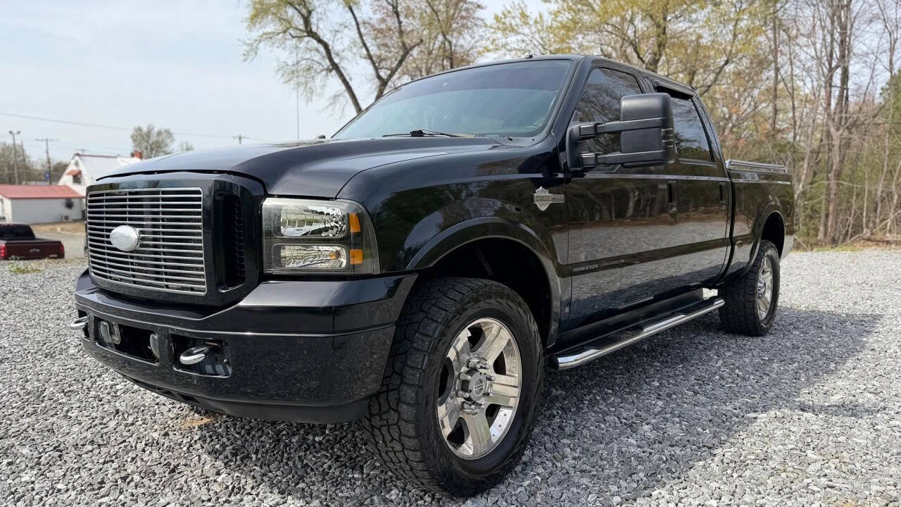 Used 2007 Ford F250 Harley-Davidson image 4