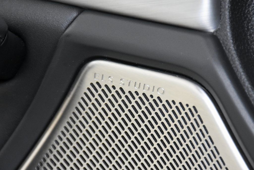 Used 2025 Acura TLX w/ Technology Package image 10