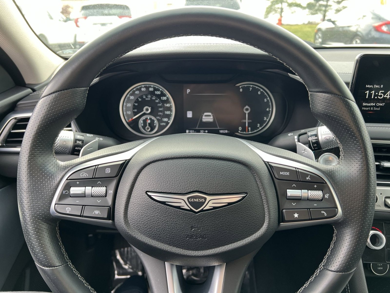 Used 2025 Genesis G70 2.5T image 16