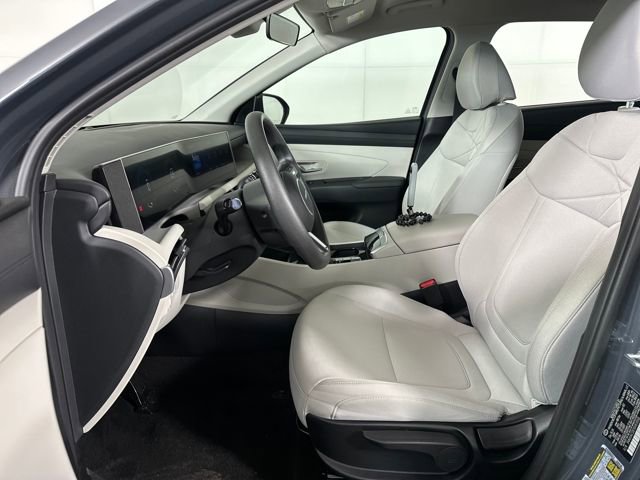 Certified 2025 Hyundai Tucson SE image 39