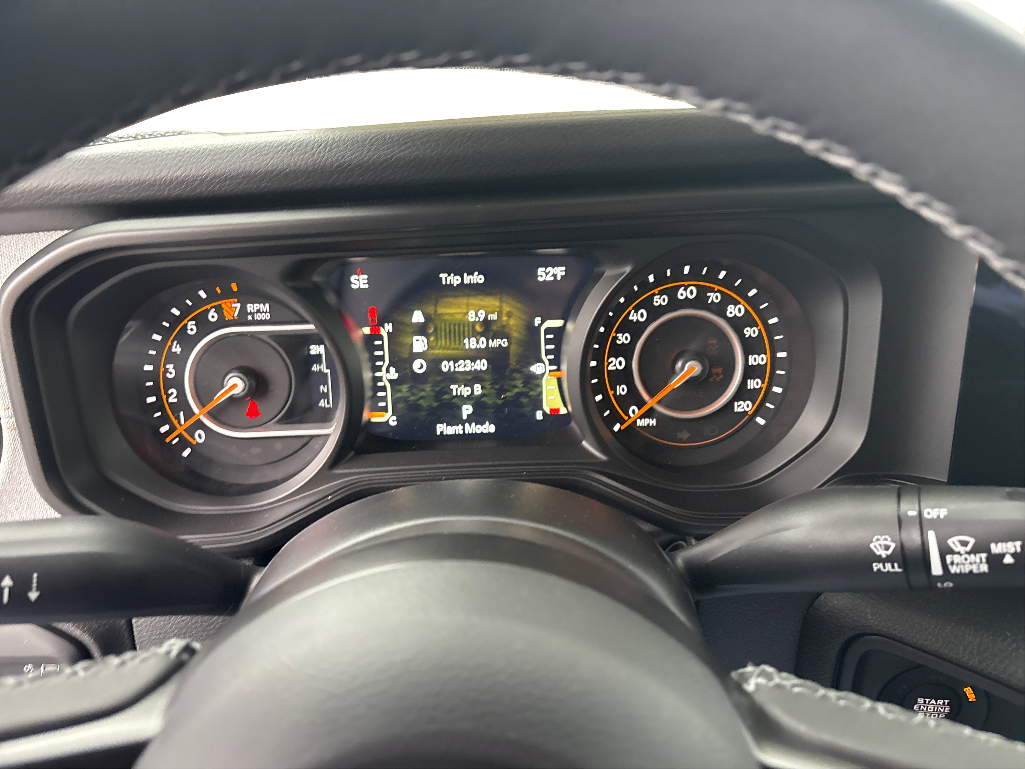 New 2025 Jeep Gladiator Sport image 13