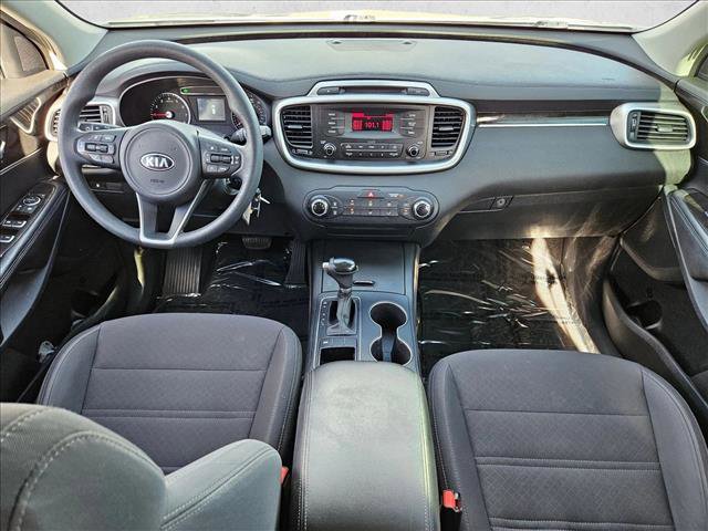 Used 2016 Kia Sorento L FWD image 15