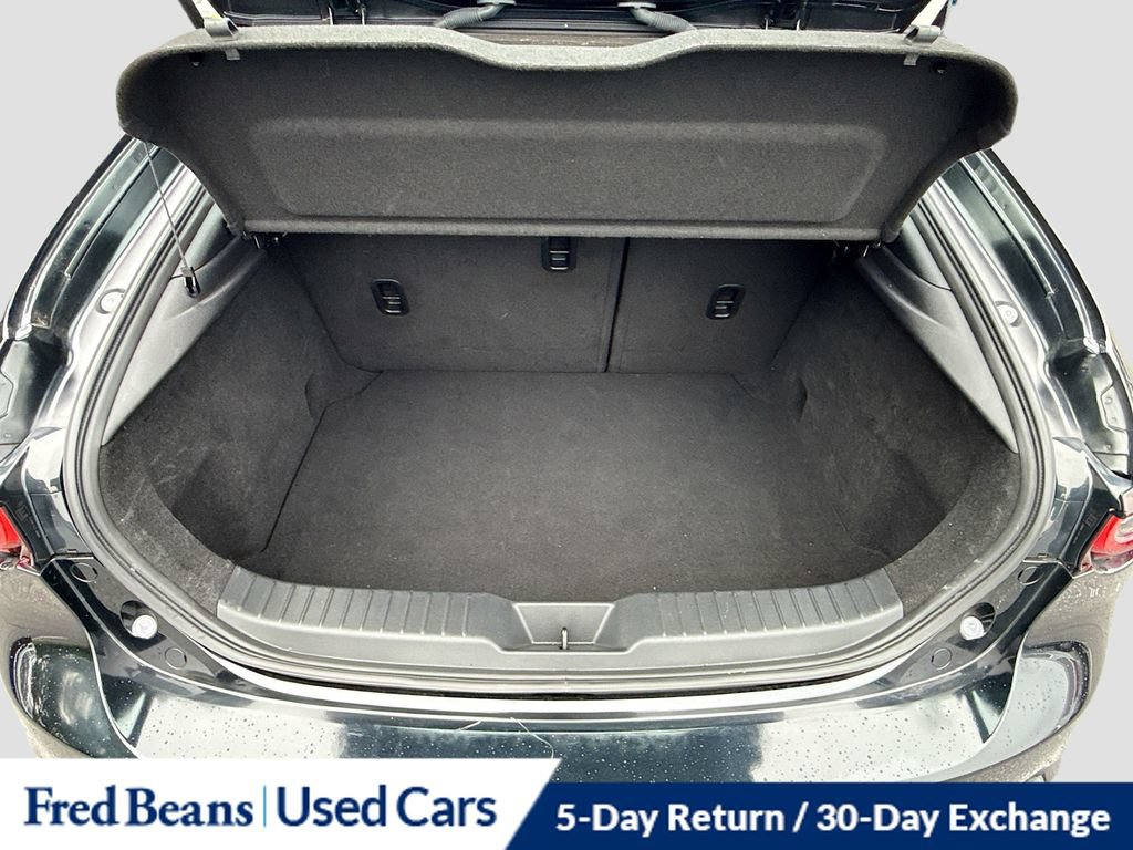 Used 2022 MAZDA MAZDA3 s FWD image 32