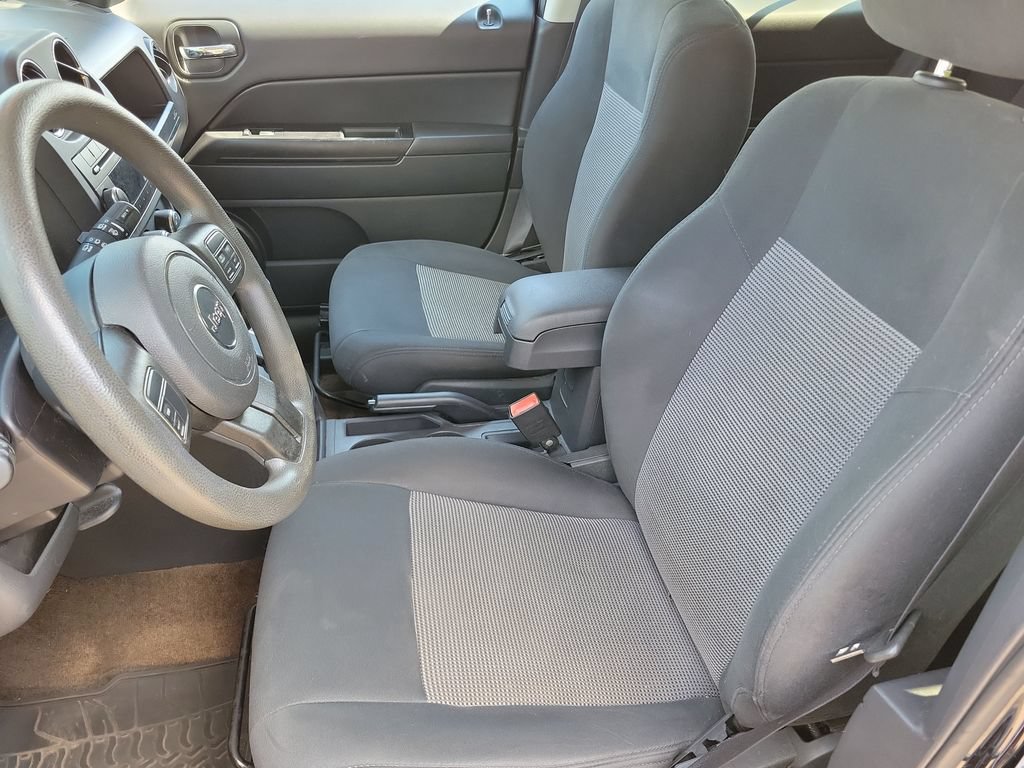 Used 2015 Jeep Patriot Sport w/ Power Value Group FWD image 12