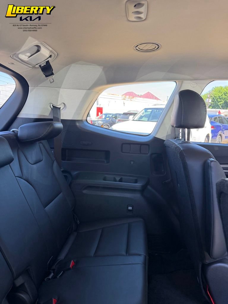 Used 2023 Kia Telluride S w/ S Sunroof Package AWD/4WD image 11