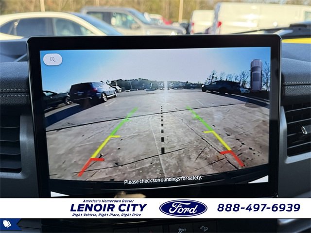 Used 2024 Ford Expedition XLT image 22