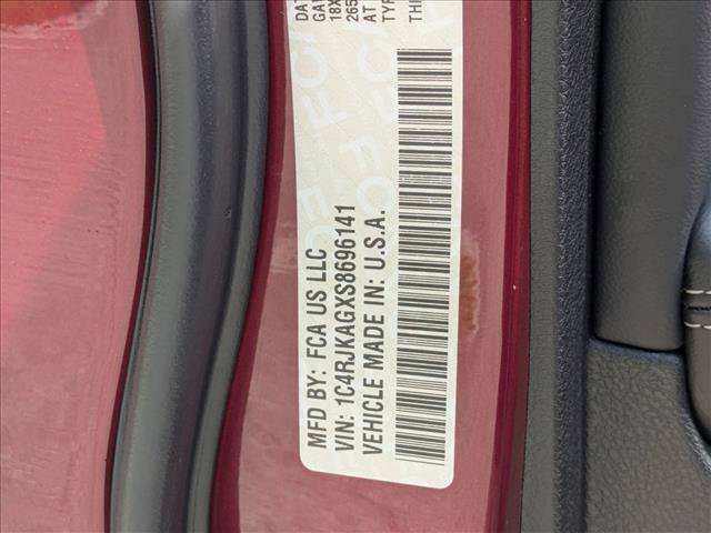 Used 2025 Jeep Grand Cherokee L Laredo AWD/4WD image 25