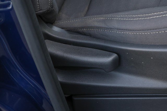 Used 2022 Nissan Frontier SV image 32