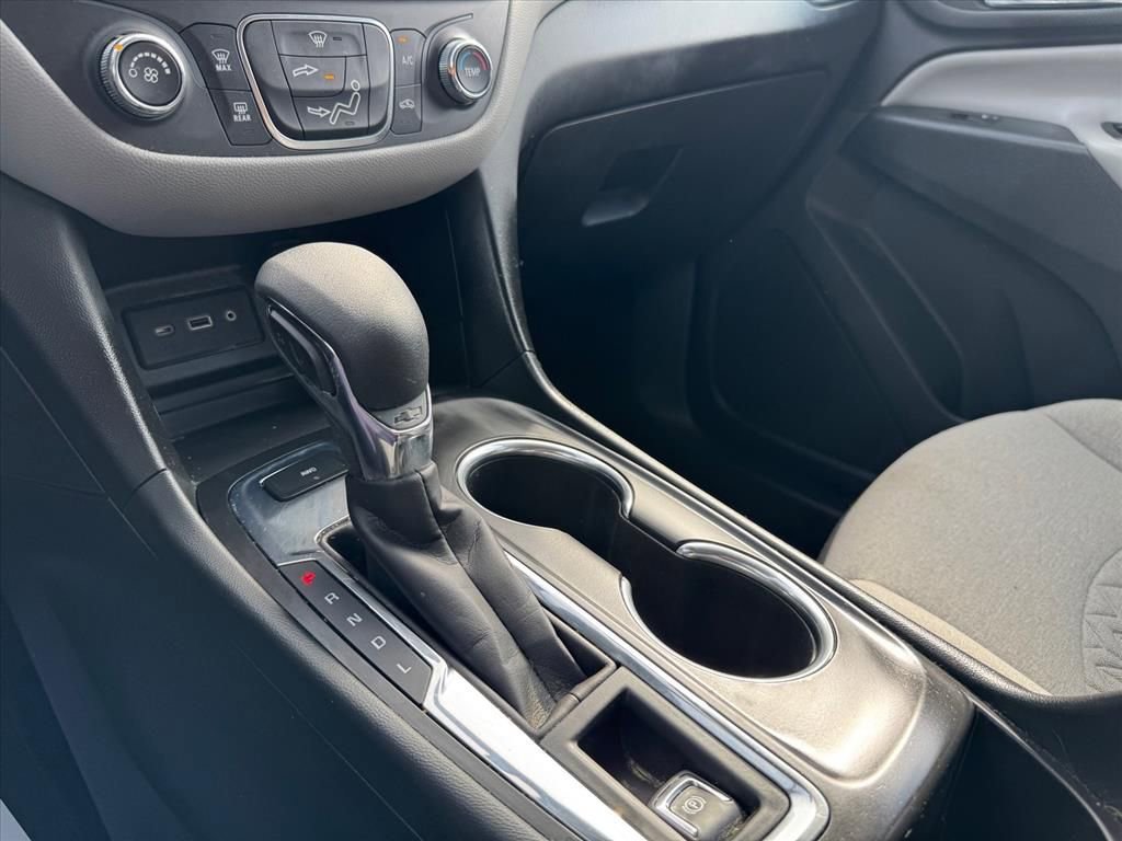 Used 2023 Chevrolet Equinox LS image 20
