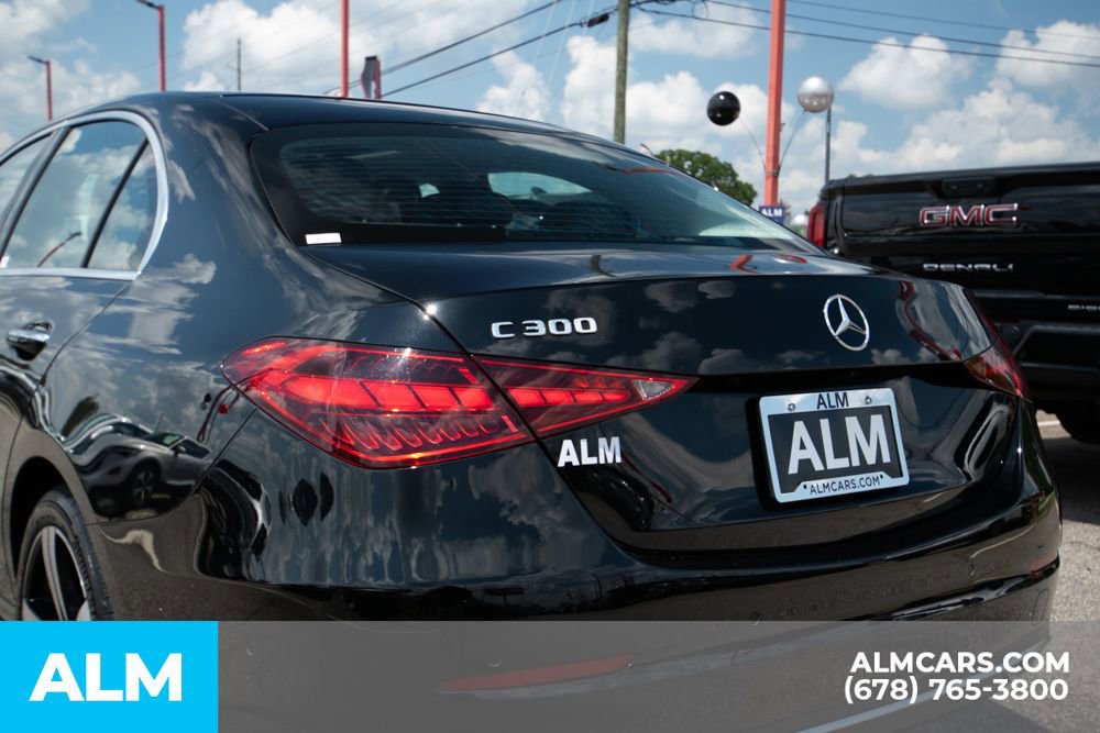 Used 2025 Mercedes-Benz C 300 Sedan image 7