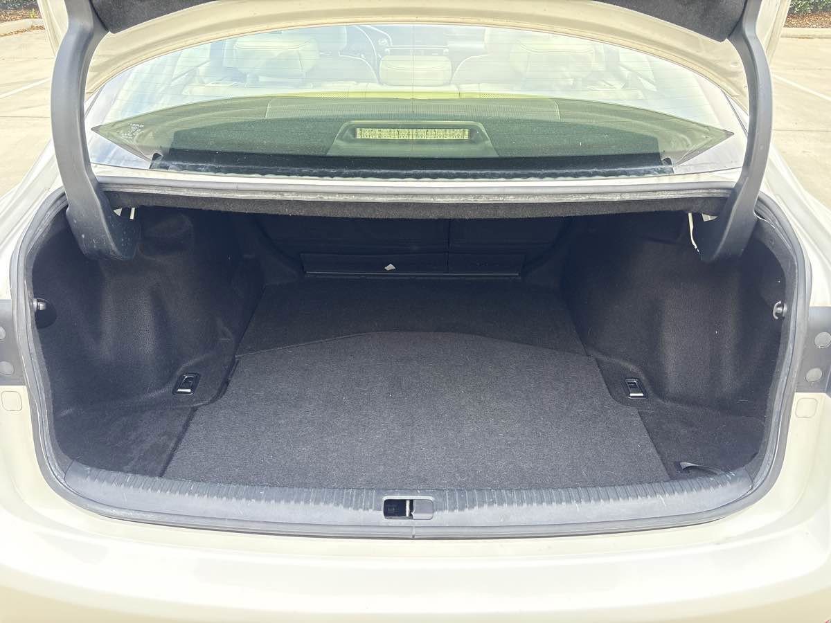 Used 2015 Lexus IS 250 image 10