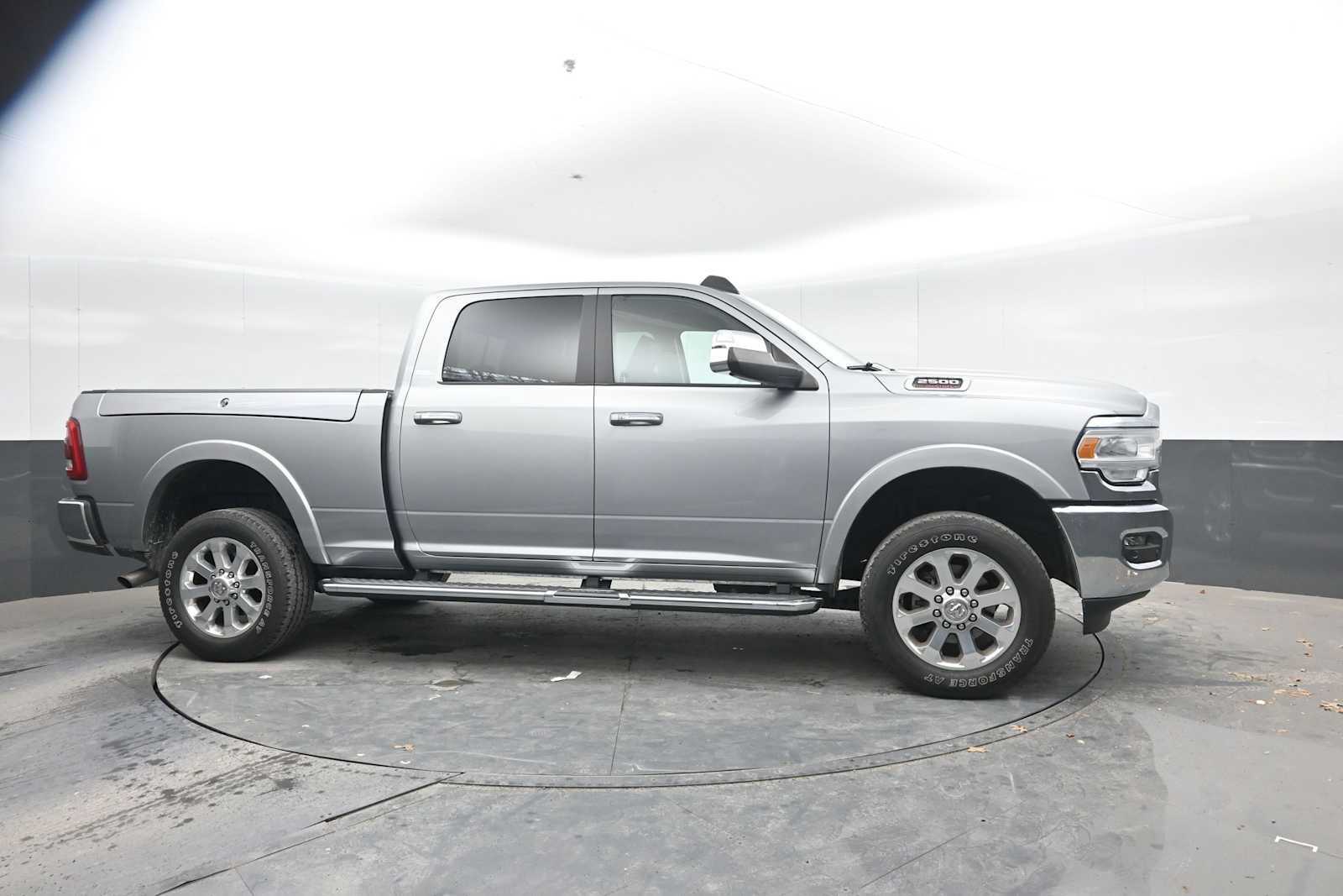 Used 2021 RAM 2500 Laramie AWD/4WD image 9